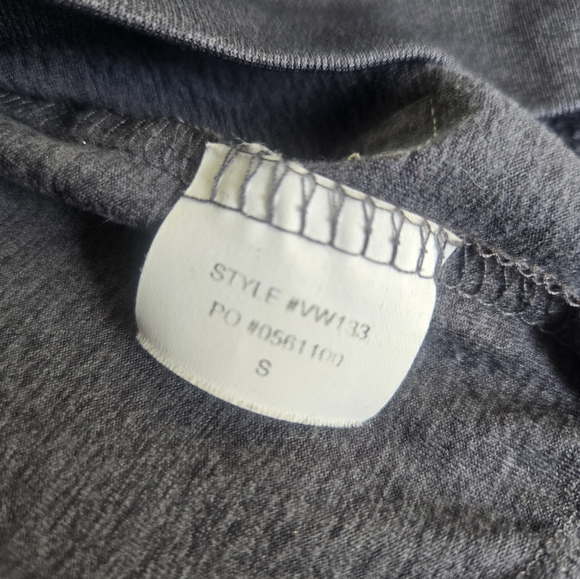 Vuori Daydream Crew Sweater In Blue Heather. (D6) - Picture 7 of 11